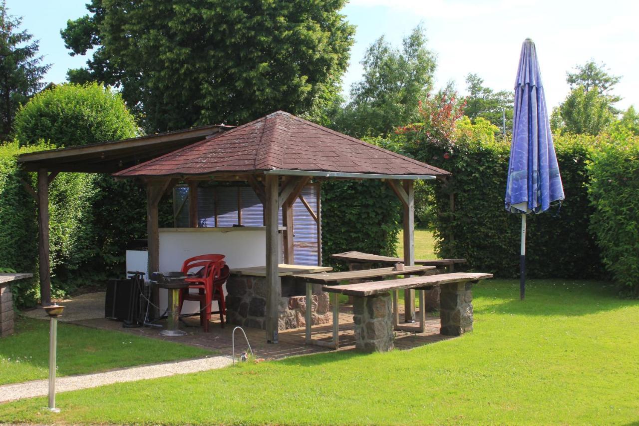 Moderne Und Helle Ferienwohnung Am Ploener See Bosau Extérieur photo