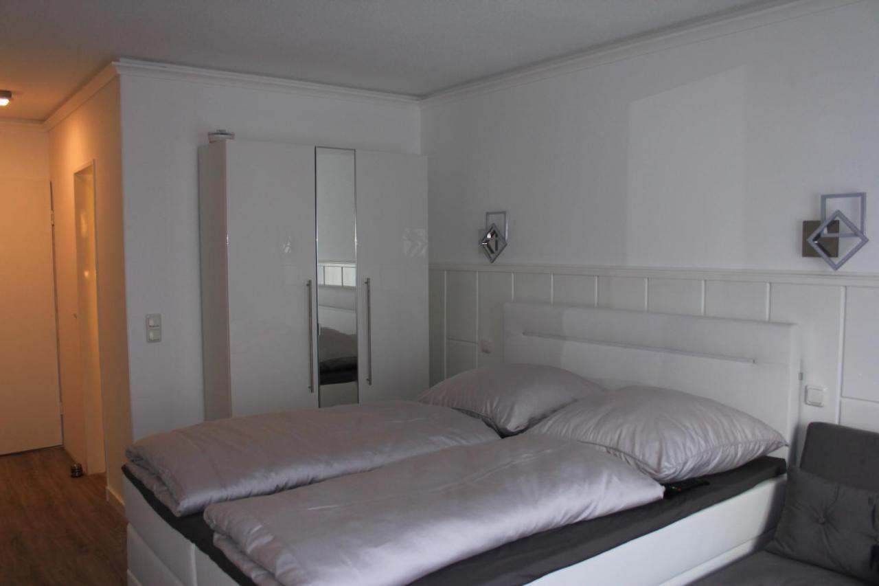 Moderne Und Helle Ferienwohnung Am Ploener See Bosau Extérieur photo