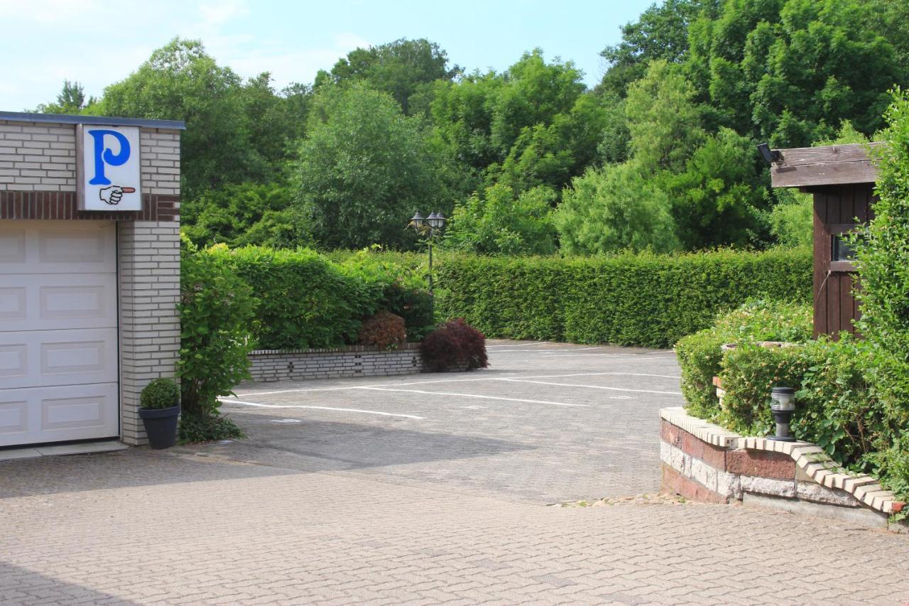 Moderne Und Helle Ferienwohnung Am Ploener See Bosau Extérieur photo